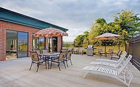 Holiday Inn Express & Suites Dyersburg By Ihg